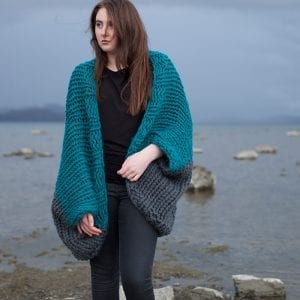 Giant-Shrug-The-Woven-010 | THE WOVEN Co